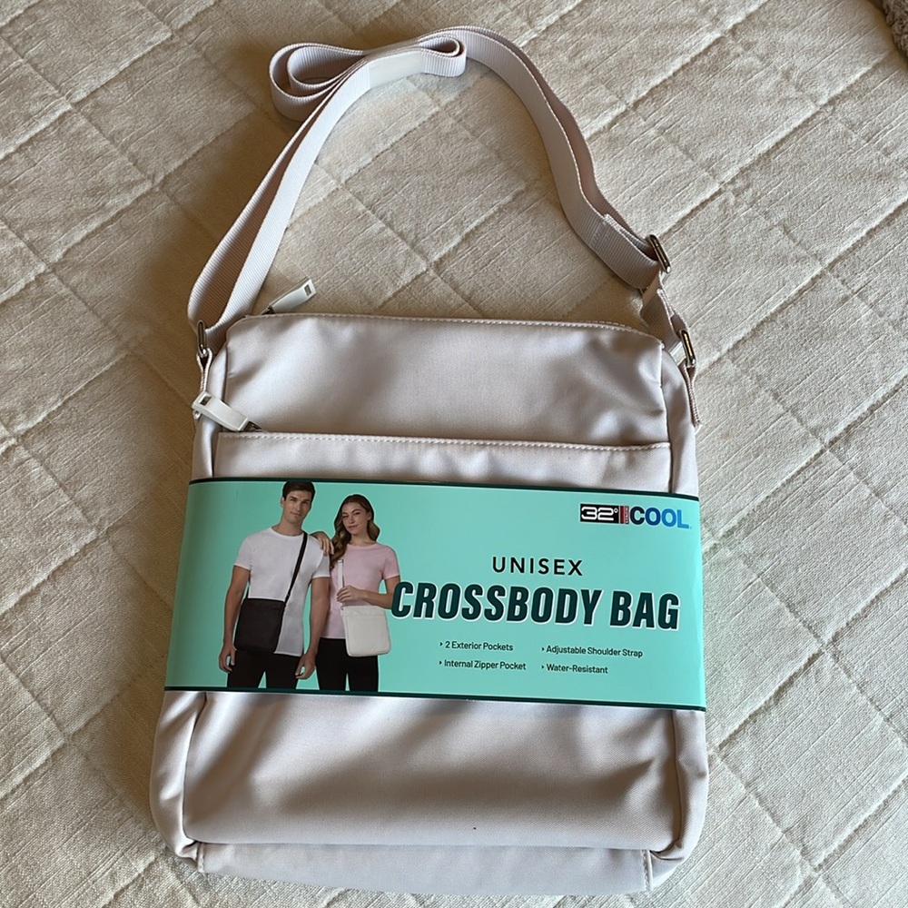 32 Degrees Cool Unisex Crossbody Bag New